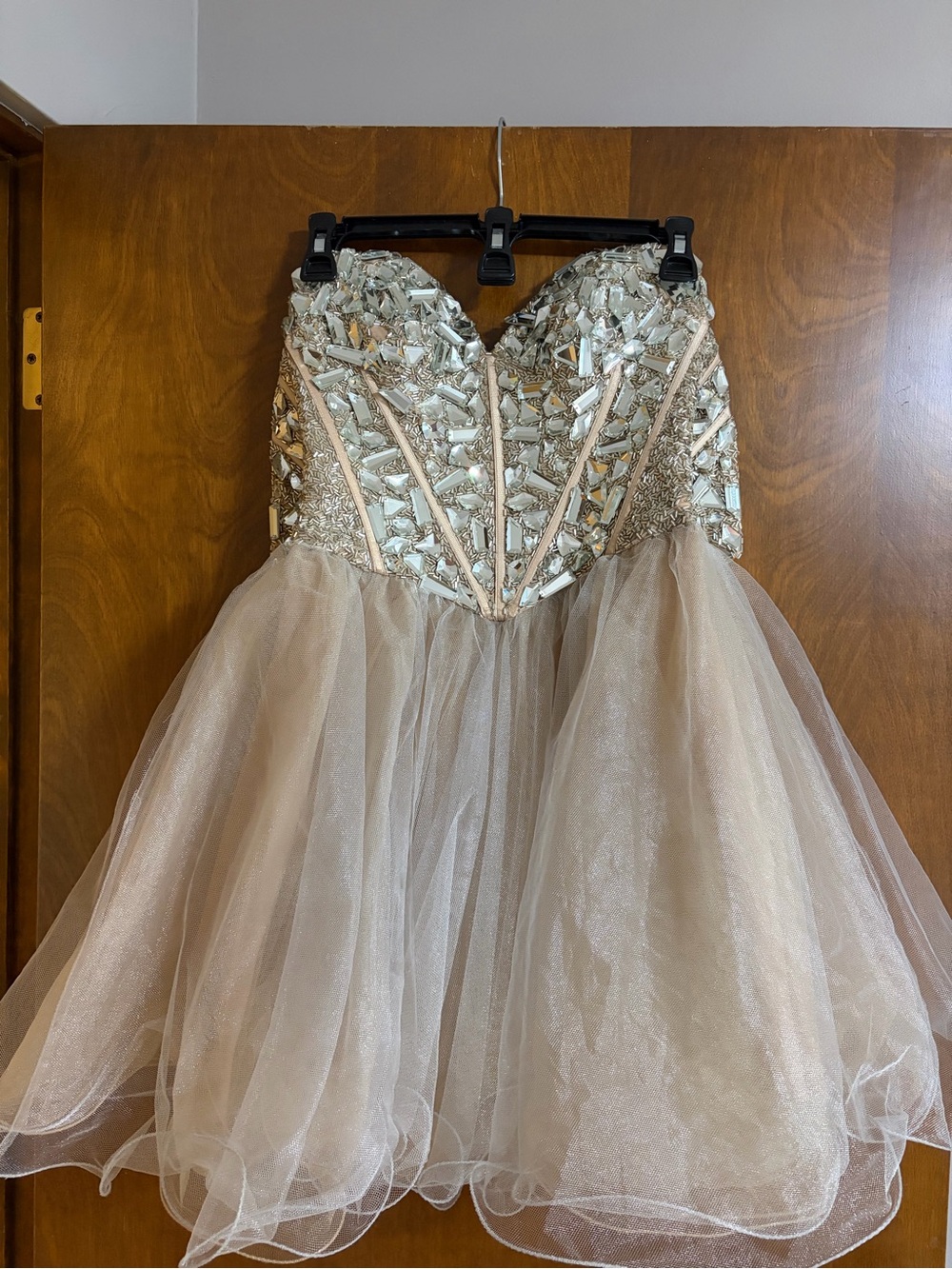 Sherri Hill Embellished Strapless Tulle Skirt - Champagne